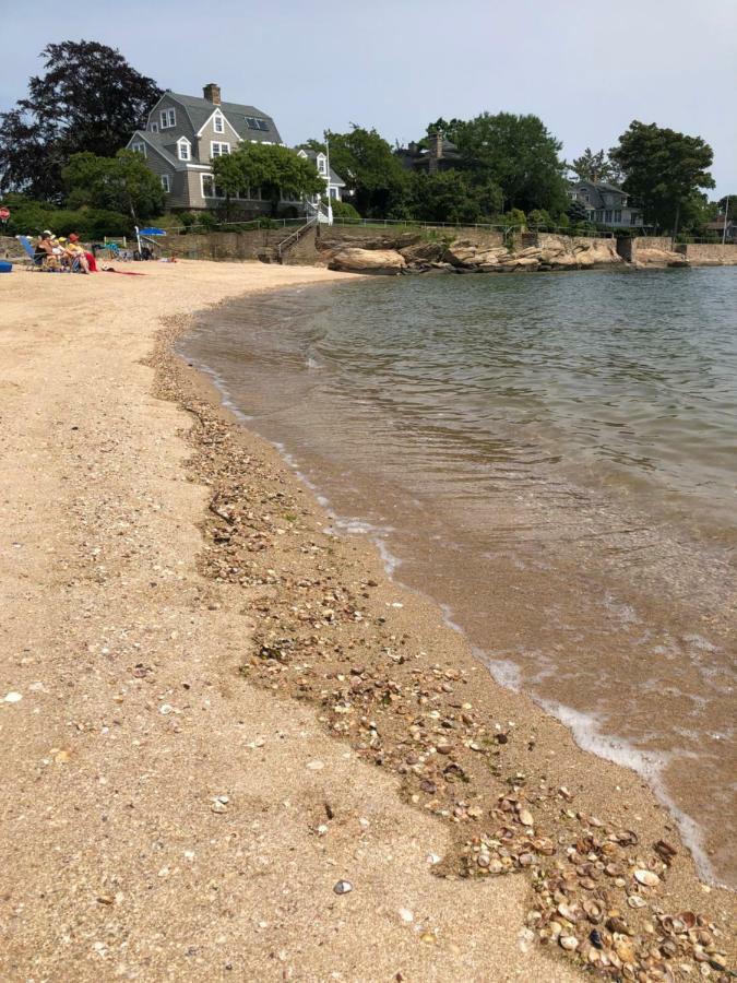 Cozy Garden Apartment Along The Shoreline กิลฟอร์ด ภายนอก รูปภาพ